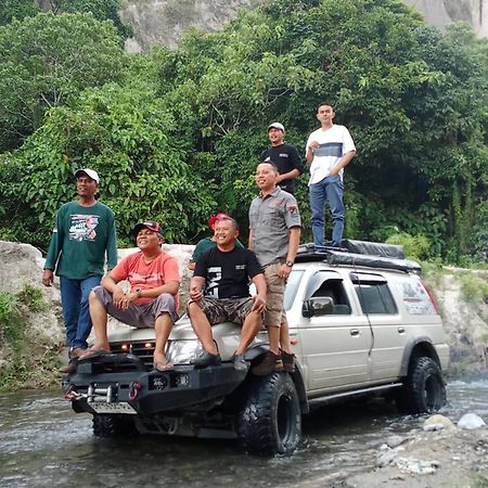 Tapian Ratu Camp Real Bukittinggi Buitenkant foto