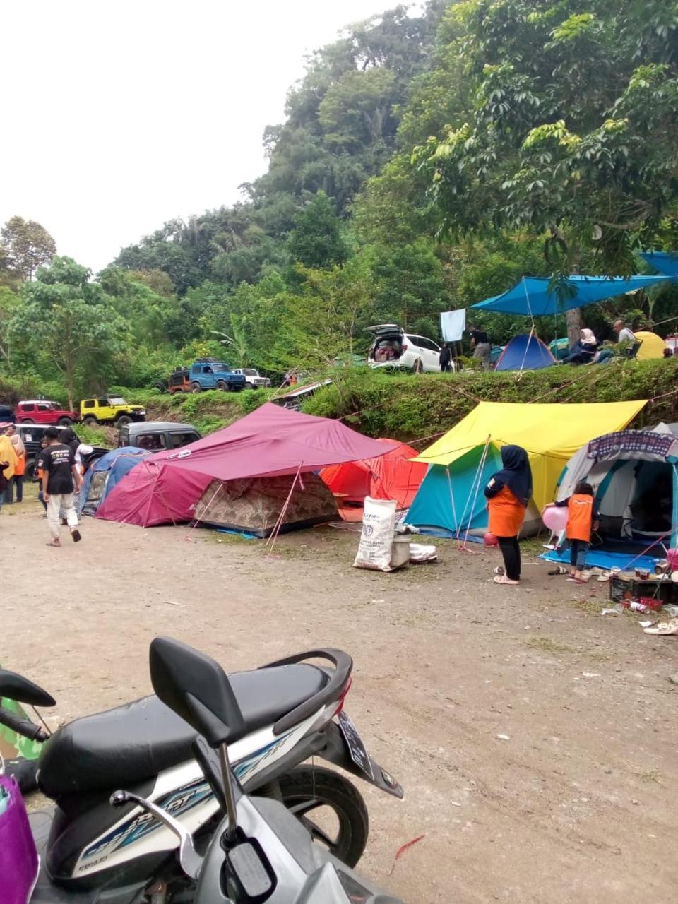Tapian Ratu Camp Real Bukittinggi Buitenkant foto