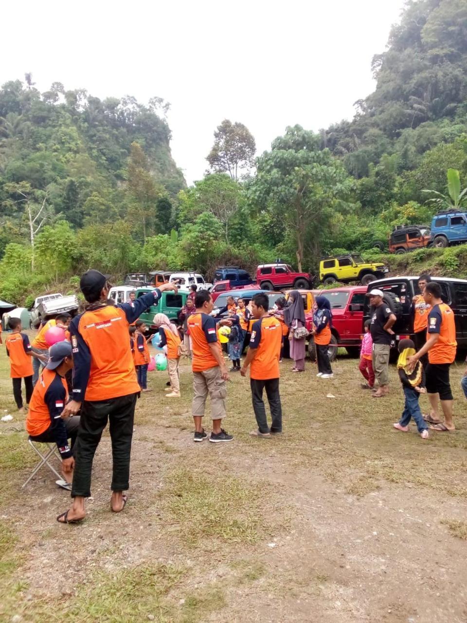 Tapian Ratu Camp Real Bukittinggi Buitenkant foto