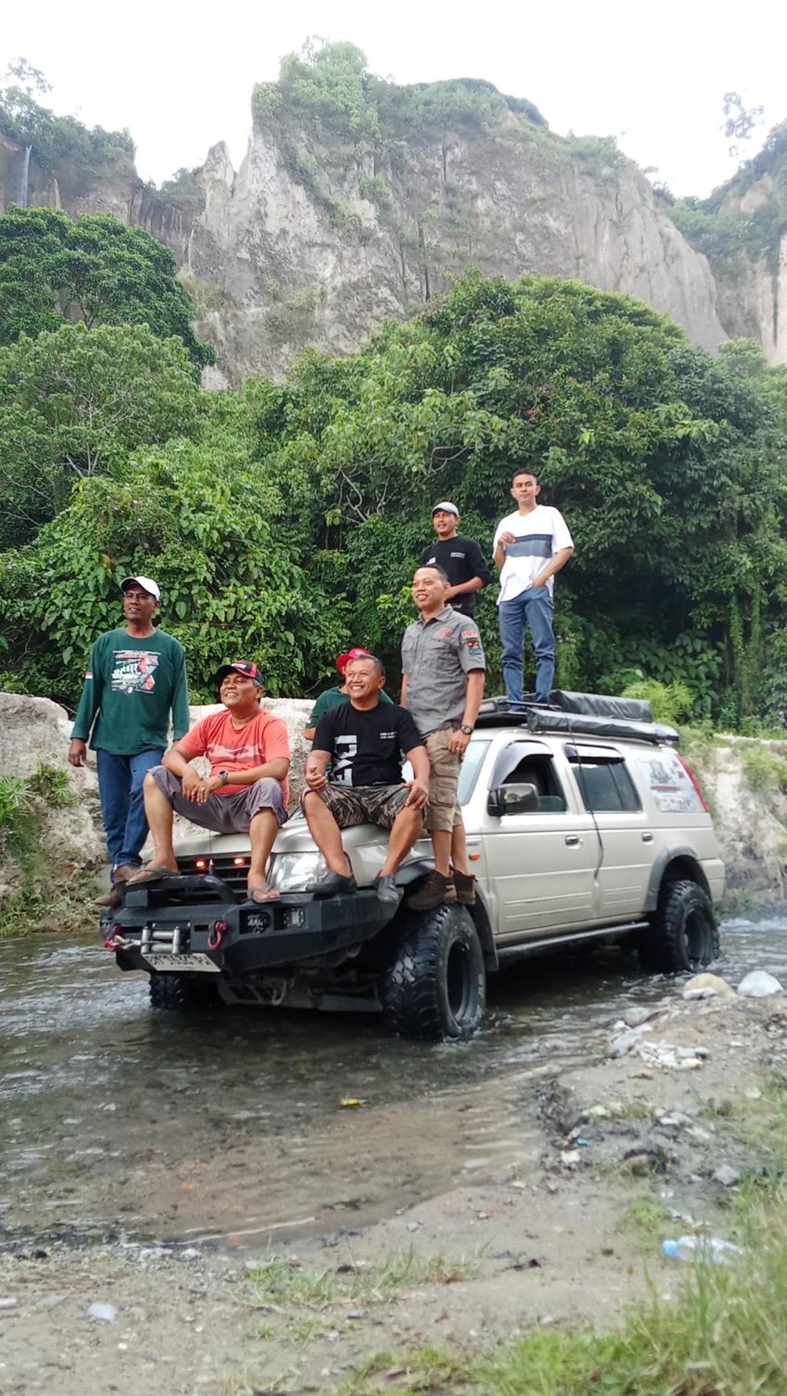 Tapian Ratu Camp Real Bukittinggi Buitenkant foto