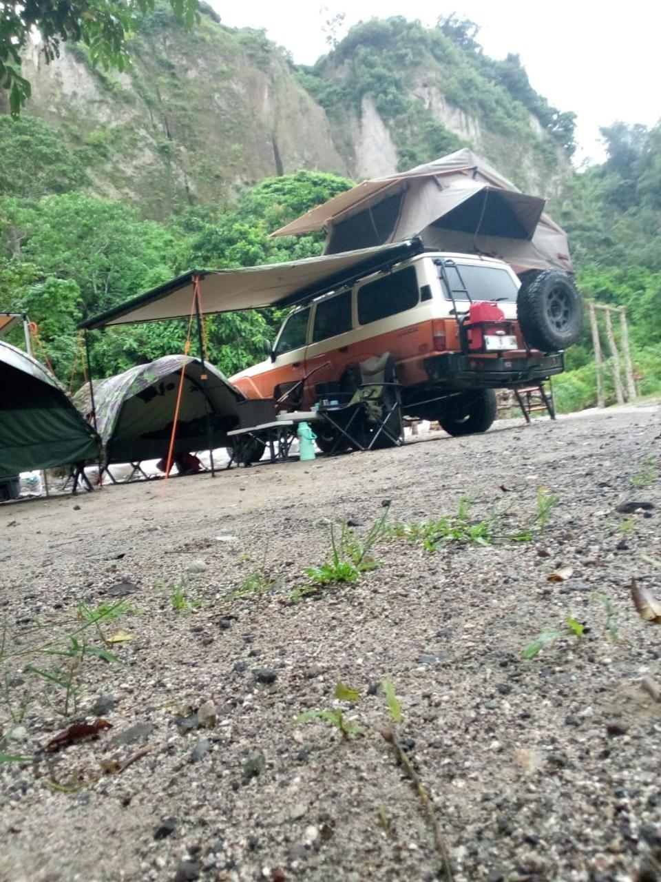 Tapian Ratu Camp Real Bukittinggi Buitenkant foto
